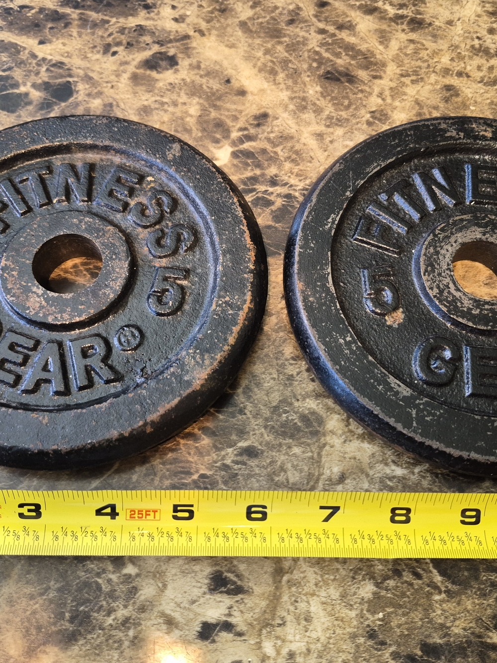 2- 5  Lbs  Vintage Weight 2.5 Lbs Plates HEALthy Weights 5 Lbs Total 

The produ